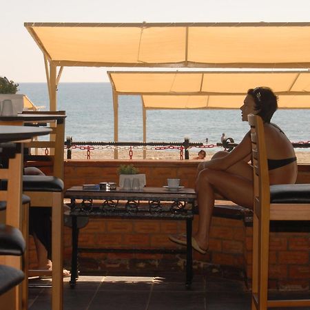 Club Turtas Beach Konaklı Kültér fotó