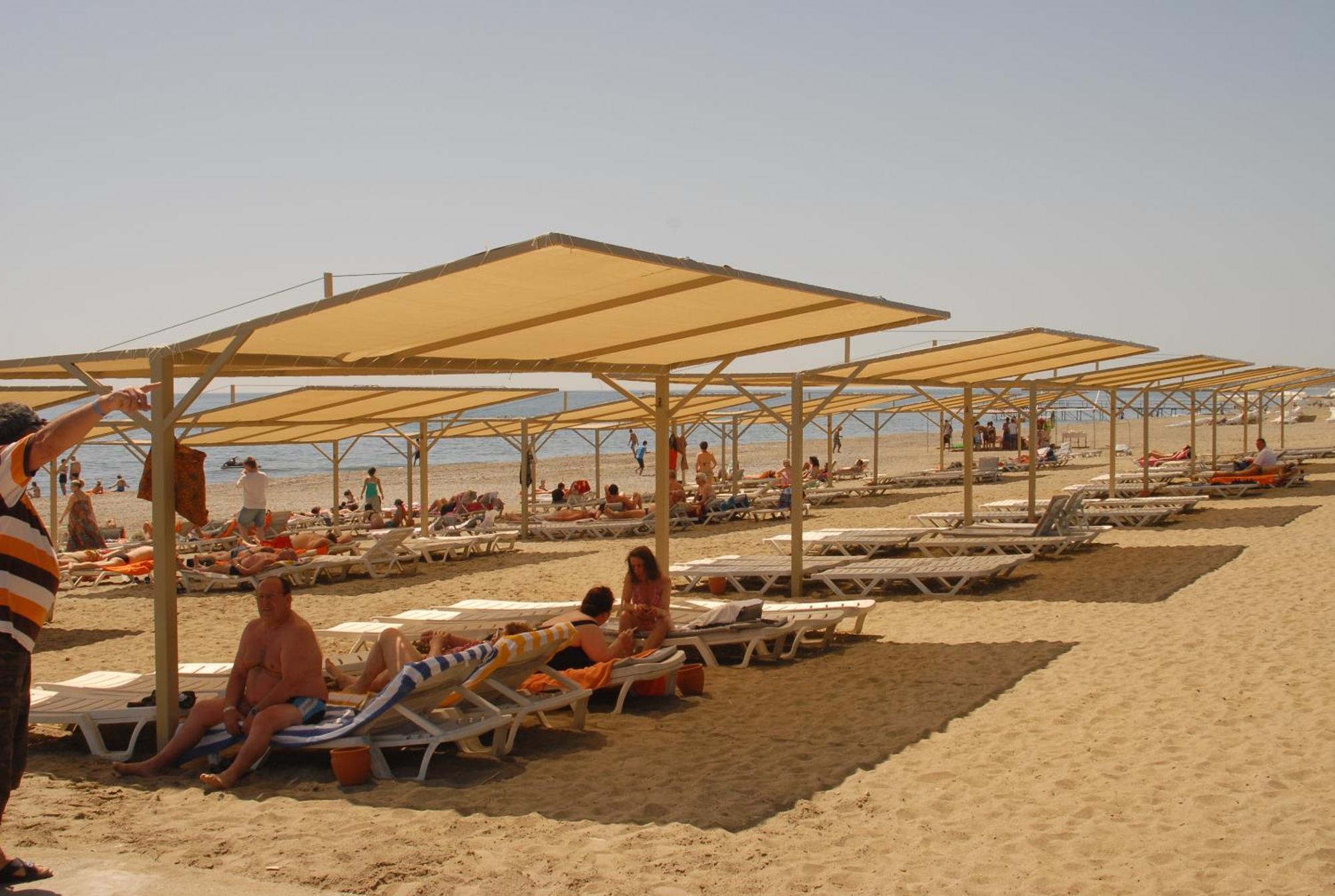 Club Turtas Beach Konaklı Kültér fotó